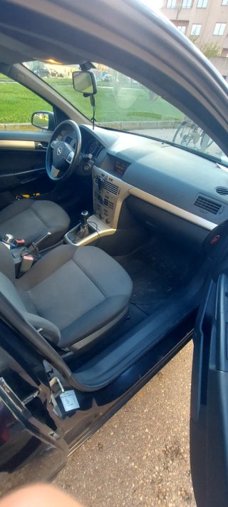 Opel Astra 2007