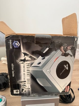 Nintendo GameCube Edición Resident Evil Plata