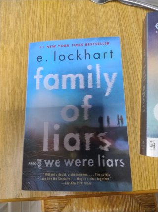 We Were Liars, Fell Apart, Family of Liars