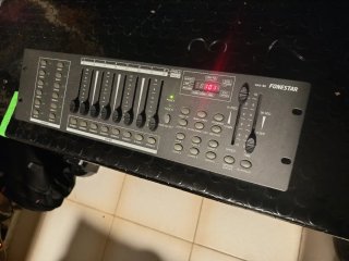 Mesa de Iluminación Fonestar DMX-80