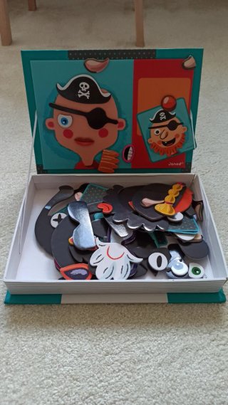 Juego magnético