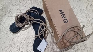 Sandalias Mango Negras y Beige Talla X