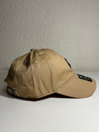 Gorra Jordan Beige mostaza