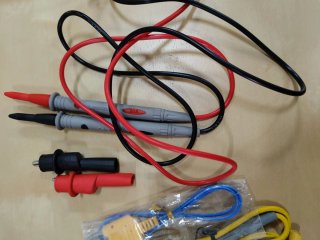 Amprobe AMP-330-EUR Pinza Amperimétrica
