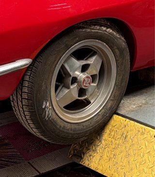 Llantas  Seat 850 sport coupe spider