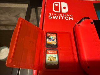 Nintendo Switch Azul y Rojo. Precio no negociable