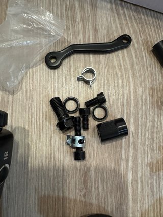 Manetas Brembo 19 RCS Replica