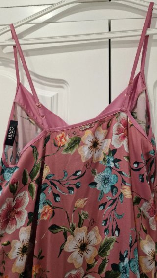 Vestido LIUJO seda floral rosa
