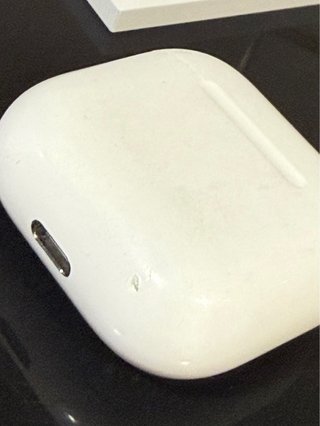 Airpods 4 SOLO EL derecho SIN cancelación de ruido