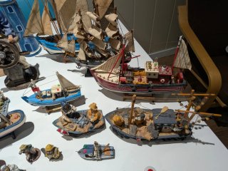 Colección de maquetas barcos y de marineros