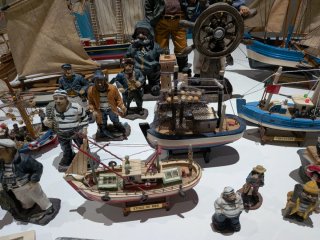 Colección de maquetas barcos y de marineros