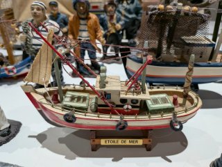 Colección de maquetas barcos y de marineros