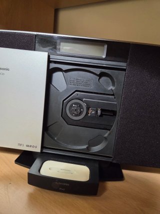 Minicadena Panasonic SC-HC20 CD/MP3/iPod