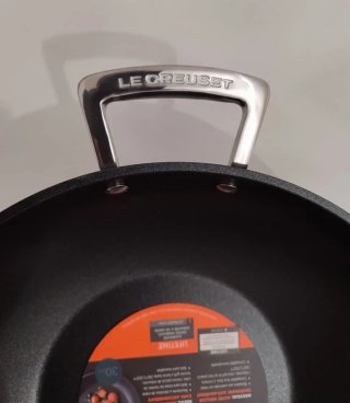 Le Creuset Wok Maniglia Antiaderente 30cm Nuova
