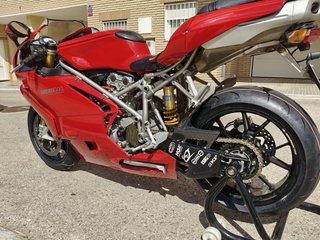 Ducati 999S Roja y Blanca