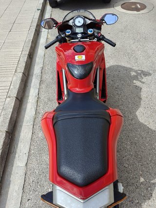Ducati 999S Roja y Blanca