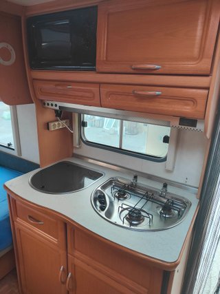 Caravana Fendt Platin 510 TG 2003 + mover 4p