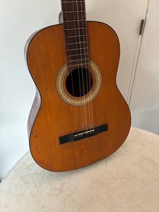 Guitarra Clásica Antigua