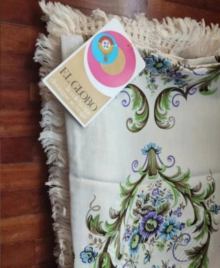Colcha de cama con estampado floral