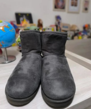 Botas Negras Talla 39 (3 pares)