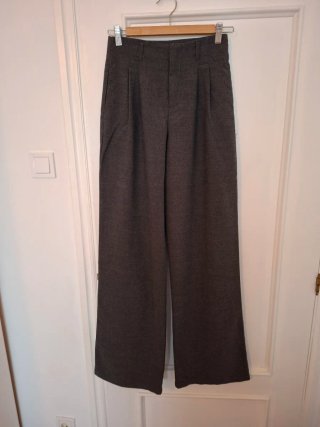 Pantalón de traje gris
