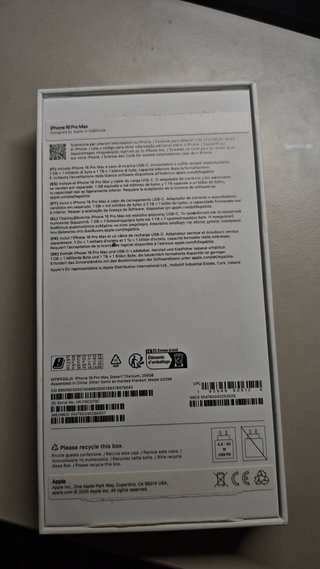 Caja iPhone 16 Pro Max