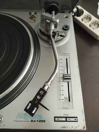 Giradischi Akiyama DJ-1200 Argento portacassette nuovo