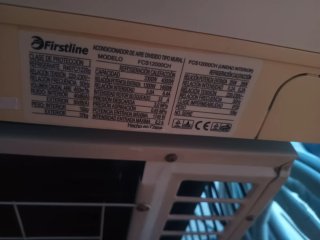 Aire Acondicionado Firstline NO TIENE GAS