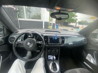 Volkswagen Beetle 2011