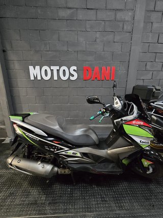KAWASAKI J300 2013 46.000KM MUY CUIDADA
