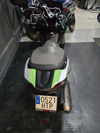 KAWASAKI J300 2013 46.000KM MUY CUIDADA