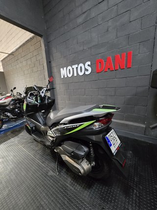 KAWASAKI J300 2013 46.000KM MUY CUIDADA