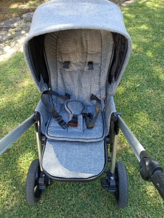 Carro bebé: capazo, silla y huevo