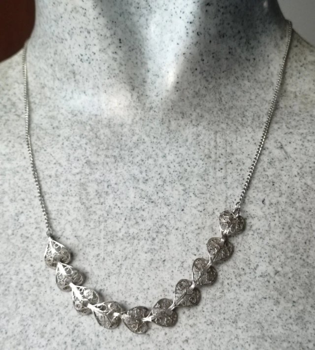 Collares plata de ley