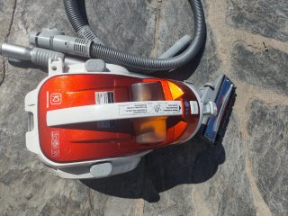 Aspiradora LG KOMPRESSOR