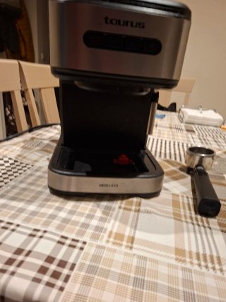 Cafetera Taurus Mercurio  20bares 1.5litros