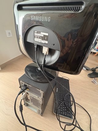 PC Sobremesa + Monitor + Teclado + Ratón
