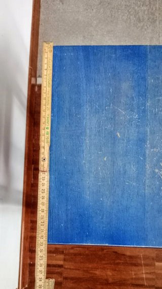 Sgabello in legno solido IKEA