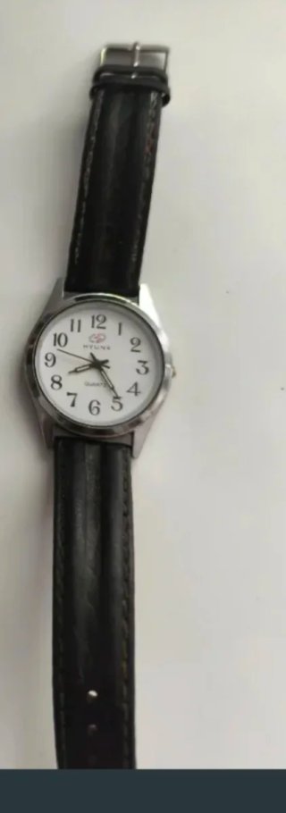 Reloj HYUNX Cuarzo Correa Negra y Plata