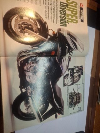 Revista Yamaha XJ Diversion 900 S