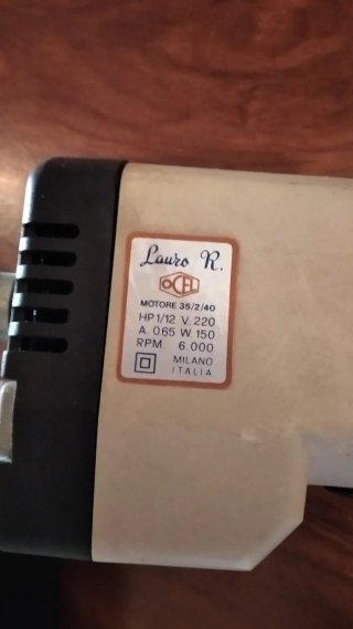 Motor máquina de coser  con pedal y goma