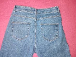 Pantalones vaqueros azules, rectos. Talla 38