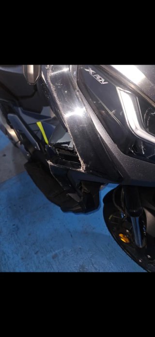 Honda X-ADV 750 - Scooter Maxi Automática