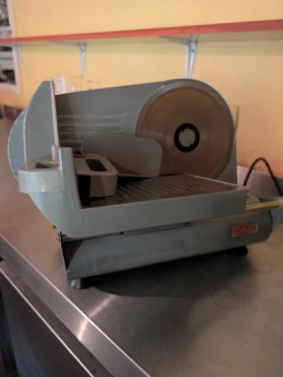 Cortadora de fiambre profesional