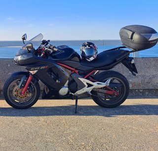 Kawasaki ER6F 650cc A2