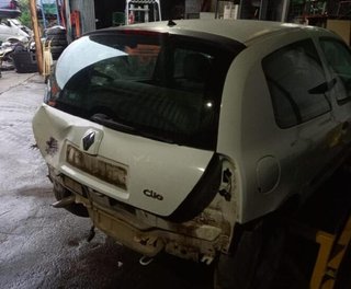 Tapa motor renault 8200252409 clio ii fase 381080