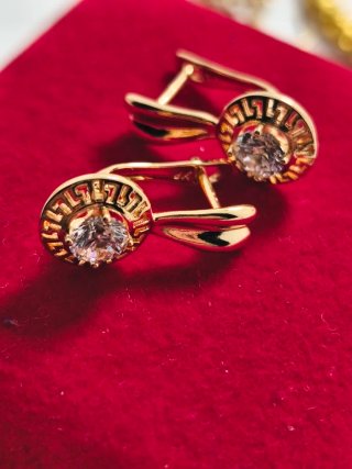 Pendientes Chapados Oro 18k con Circonita