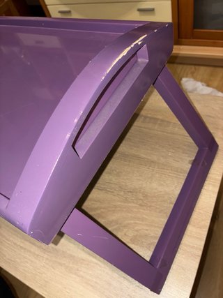 Mesita plegable morada