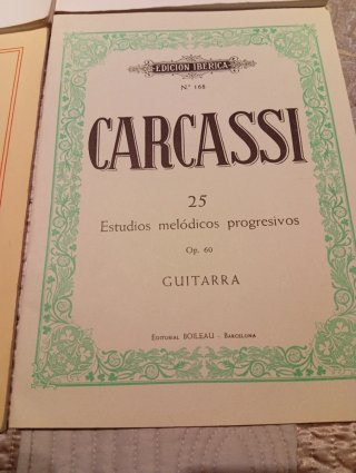 4 métodos de estudio de guitarra clásica