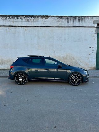SEAT Leon cupra 2019
